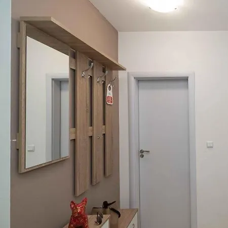 First Line Beach Apartment Sozopol, Kavaci Beach 公寓