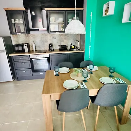 First Line Sozopol, Kavaci * 索佐波尔